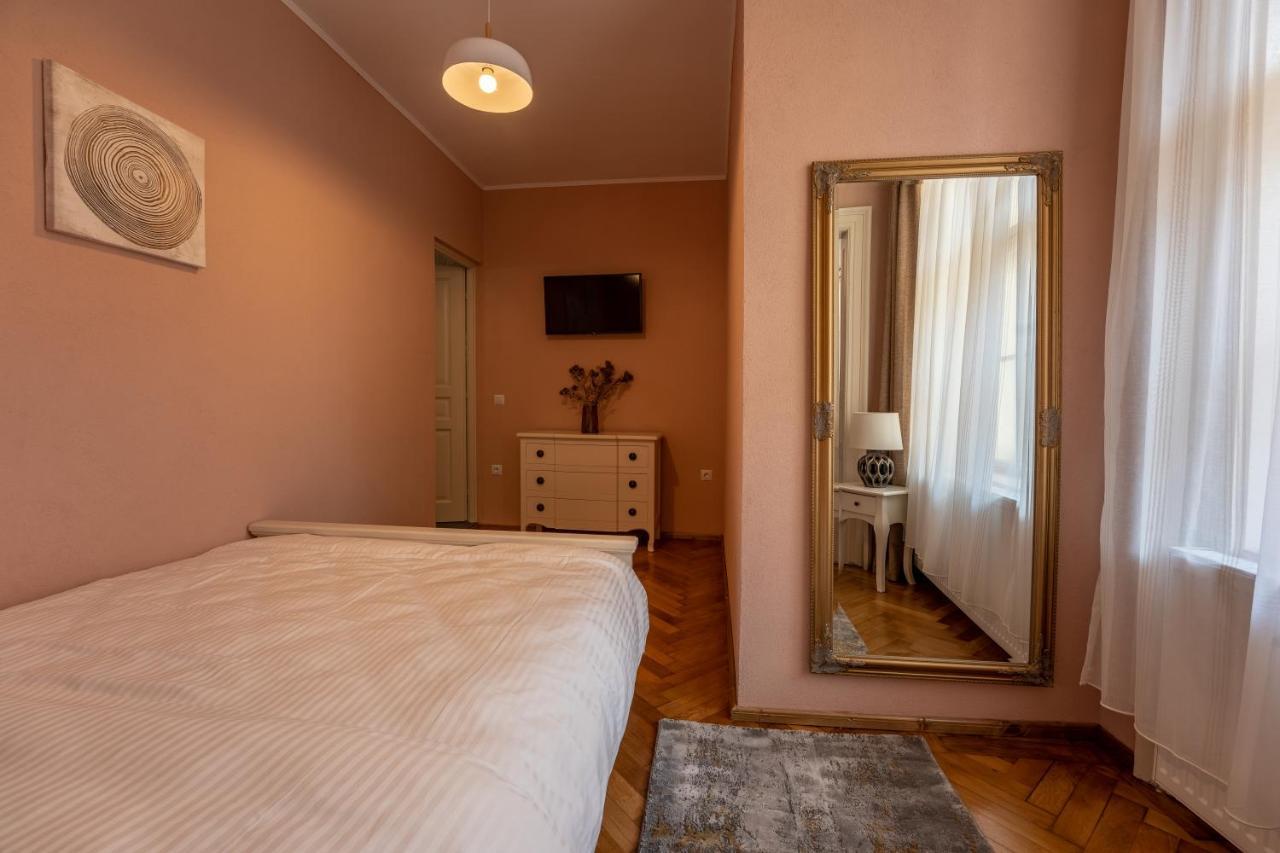 Central Park Apartment Sighişoara Esterno foto